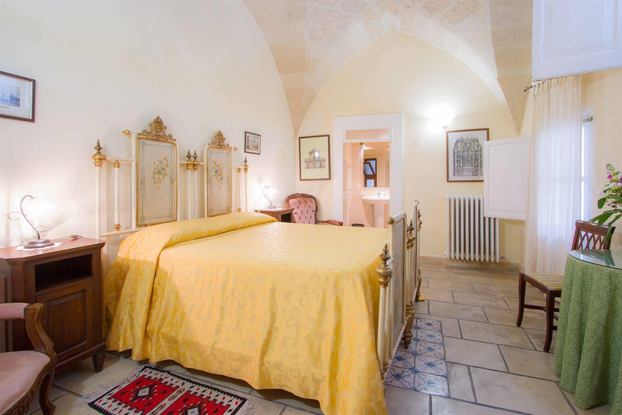 B&B Casa Li Santi Lecce Extérieur photo